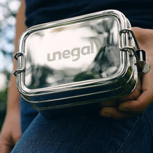 Lade das Bild in den Galerie-Viewer, Lunch Box SUPERHÄLT | Edelstahl-Brotdose